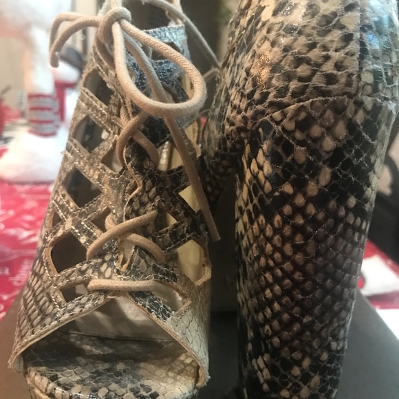 MIA Jillie Snakeskin Womens Platform Size 6.5 - Picture 4 of 6